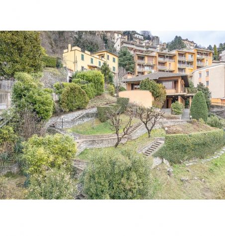casa indipendente in vendita a Brunate