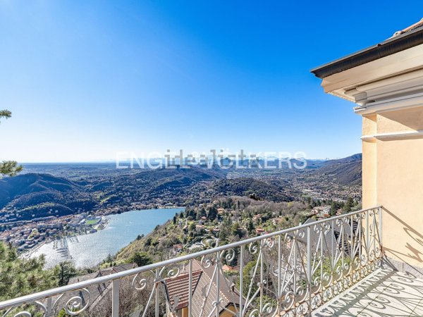 casa indipendente in vendita a Brunate