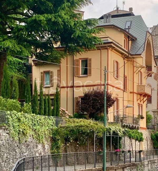 casa indipendente in vendita a Brunate