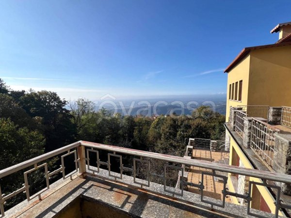 casa indipendente in vendita a Brunate in zona San Maurizio