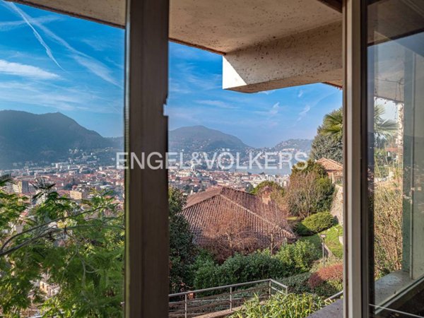 appartamento in vendita a Brunate