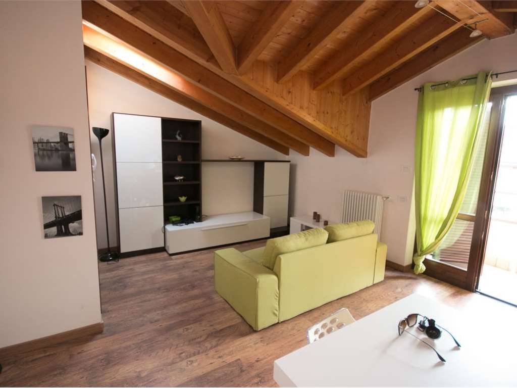 appartamento in vendita a Bulgarograsso