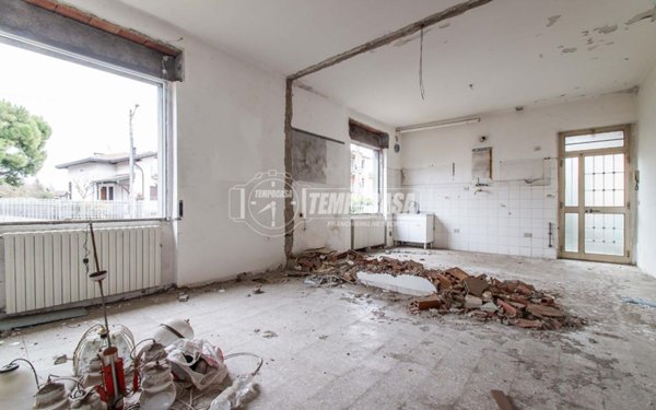 casa indipendente in vendita a Bulgarograsso