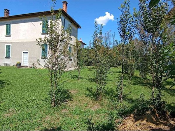 casa indipendente in vendita a Bulgarograsso