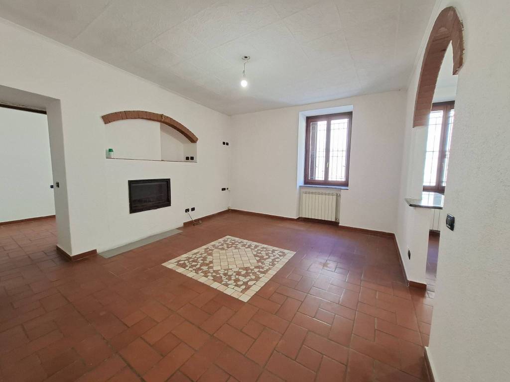 appartamento in vendita a Bulgarograsso