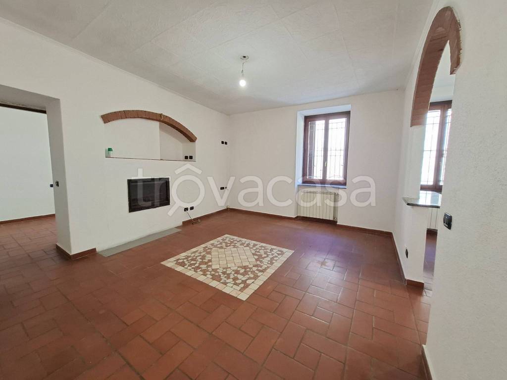 appartamento in vendita a Bulgarograsso