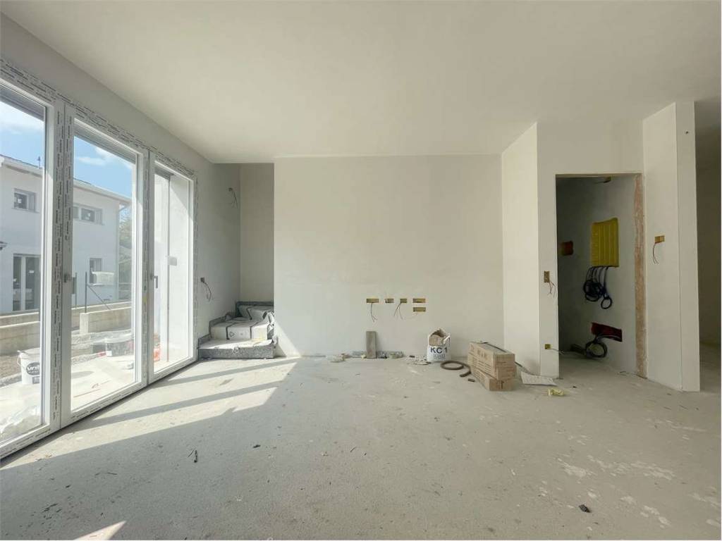 casa indipendente in vendita a Bulgarograsso