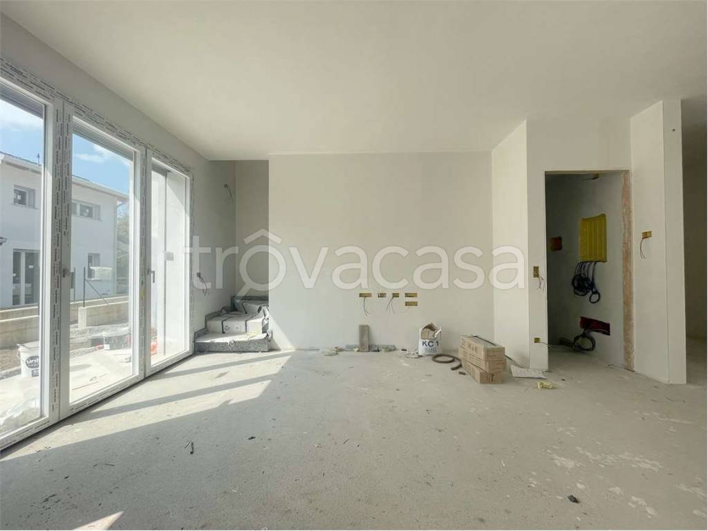 casa indipendente in vendita a Bulgarograsso