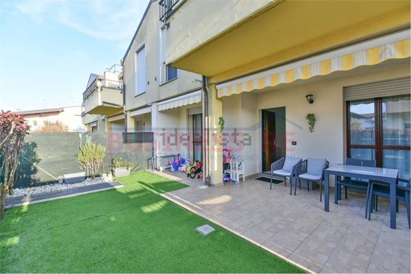 appartamento in vendita a Bulgarograsso