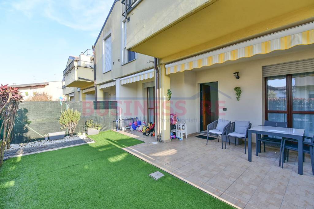 appartamento in vendita a Bulgarograsso