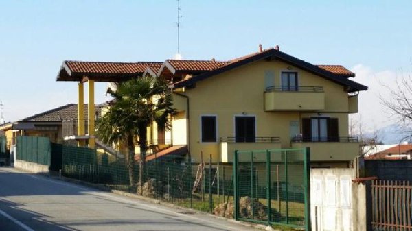 appartamento in vendita a Bulgarograsso