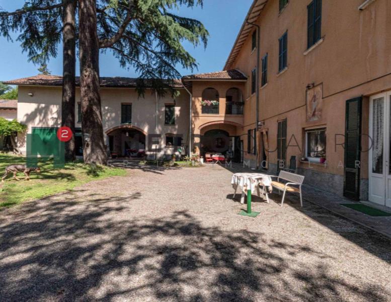 casa indipendente in vendita a Cabiate