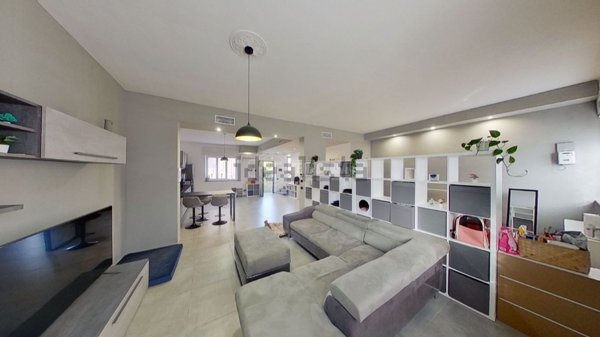 casa indipendente in vendita a Cabiate
