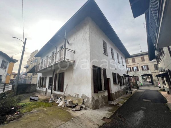 casa indipendente in vendita a Cabiate