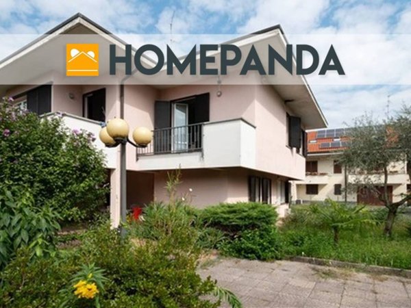 casa indipendente in vendita a Cabiate