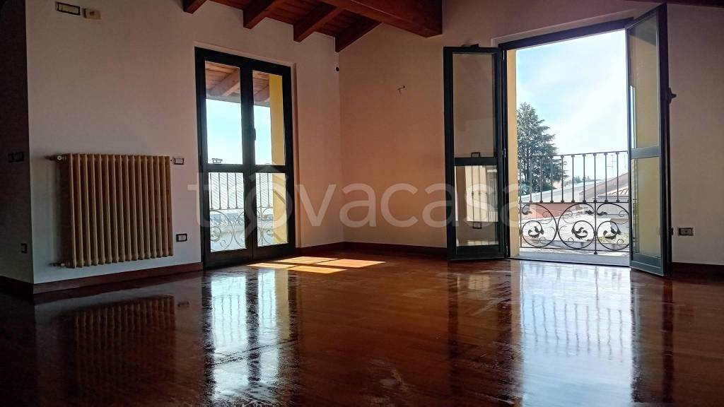appartamento in vendita a Cabiate