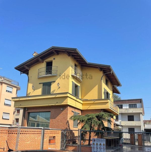 appartamento in vendita a Cabiate