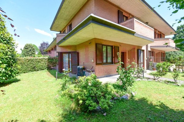 casa indipendente in vendita a Cabiate