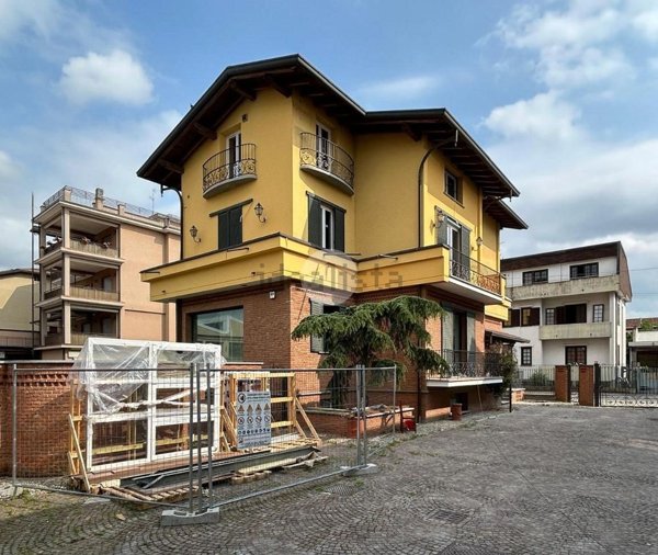 appartamento in vendita a Cabiate