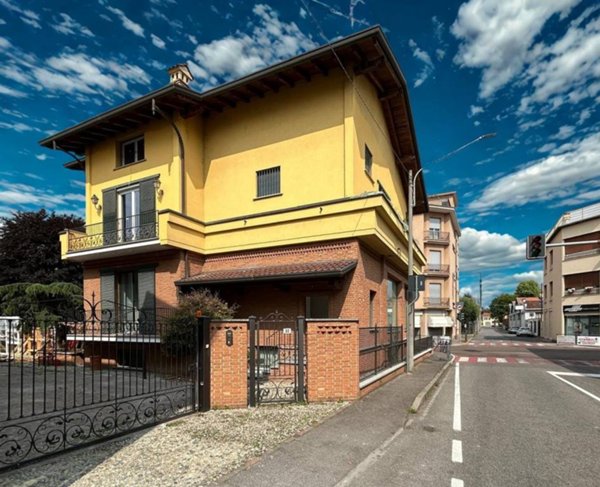 appartamento in vendita a Cabiate