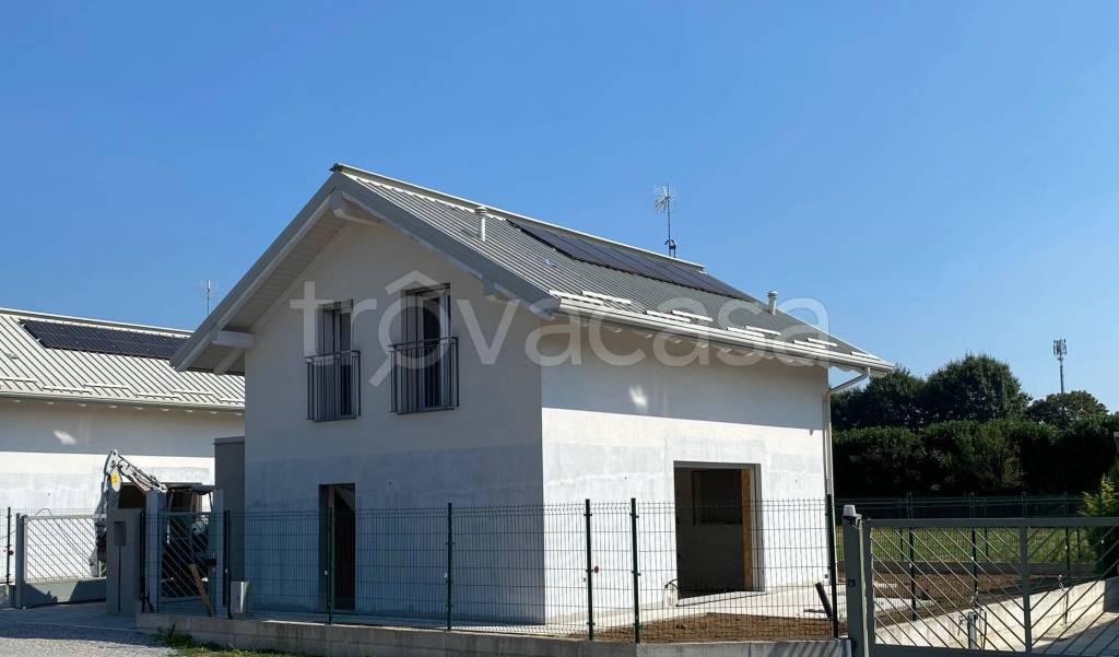 casa indipendente in vendita a Cabiate