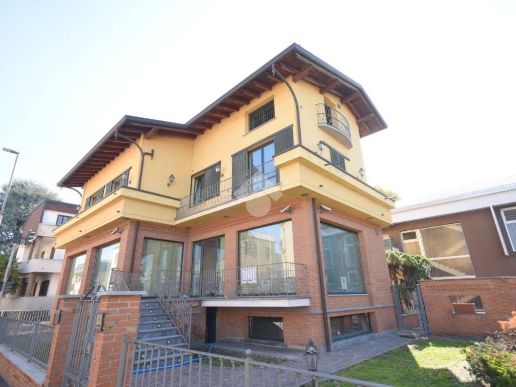 appartamento in vendita a Cabiate