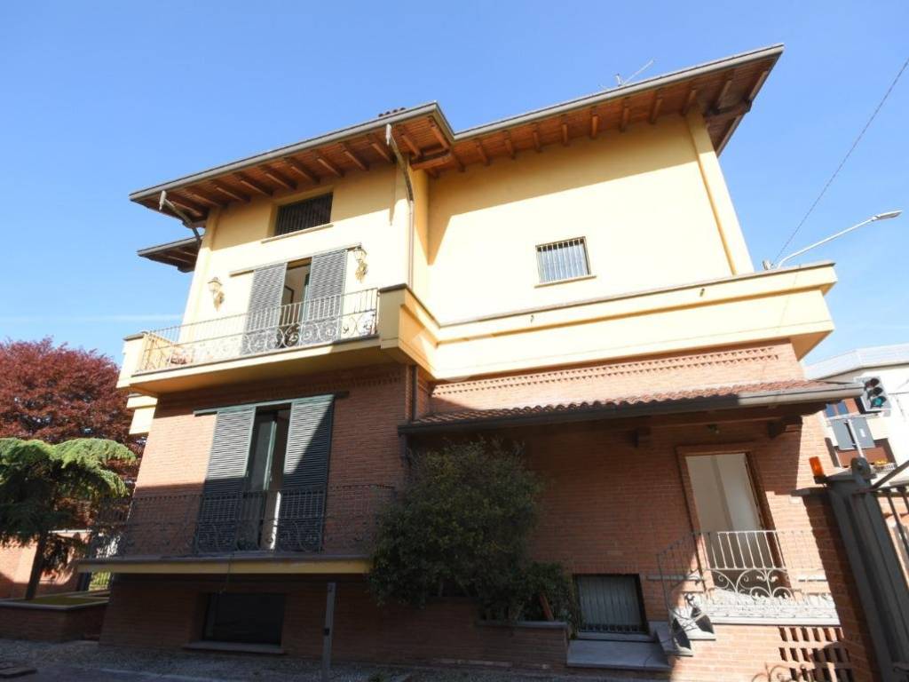 appartamento in vendita a Cabiate