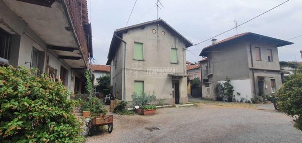 casa indipendente in vendita a Cabiate