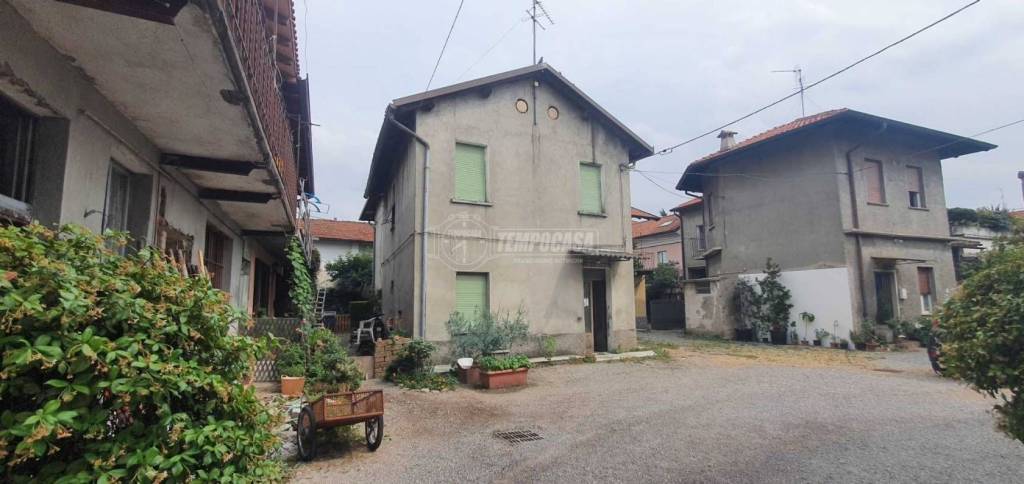 casa indipendente in vendita a Cabiate
