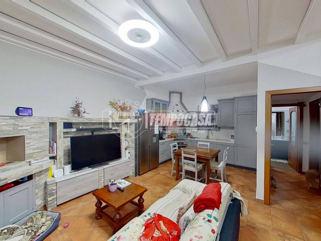 appartamento in vendita a Cabiate