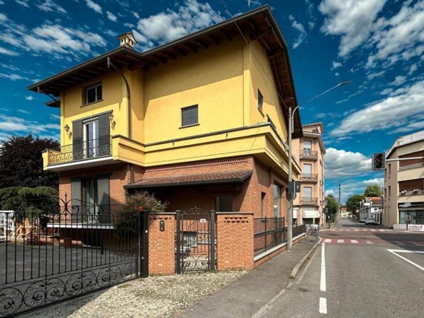 appartamento in vendita a Cabiate