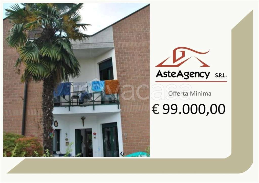 casa indipendente in vendita a Cabiate