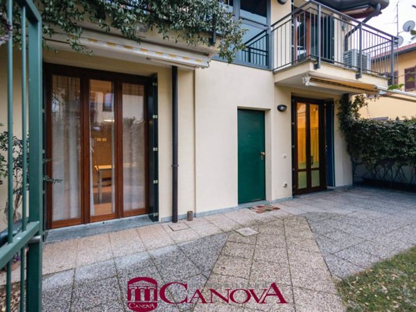 casa indipendente in vendita a Cabiate