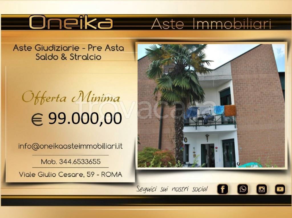 casa indipendente in vendita a Cabiate