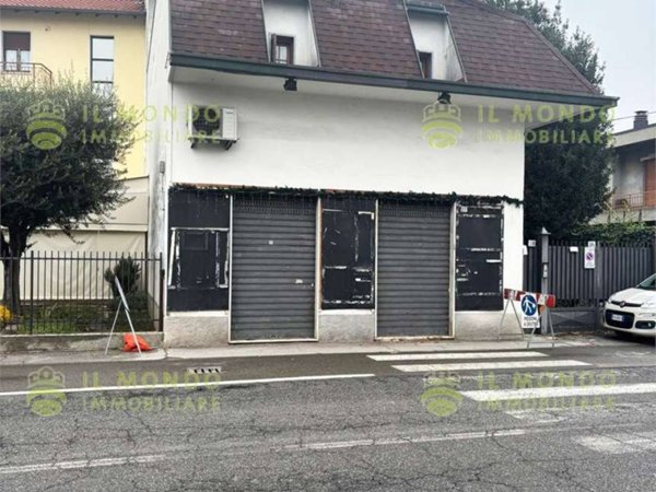 intera palazzina in vendita a Cabiate