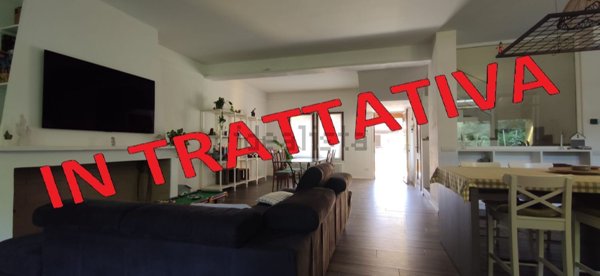 casa indipendente in vendita a Cabiate