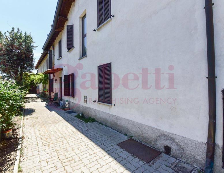 casa indipendente in vendita a Cabiate