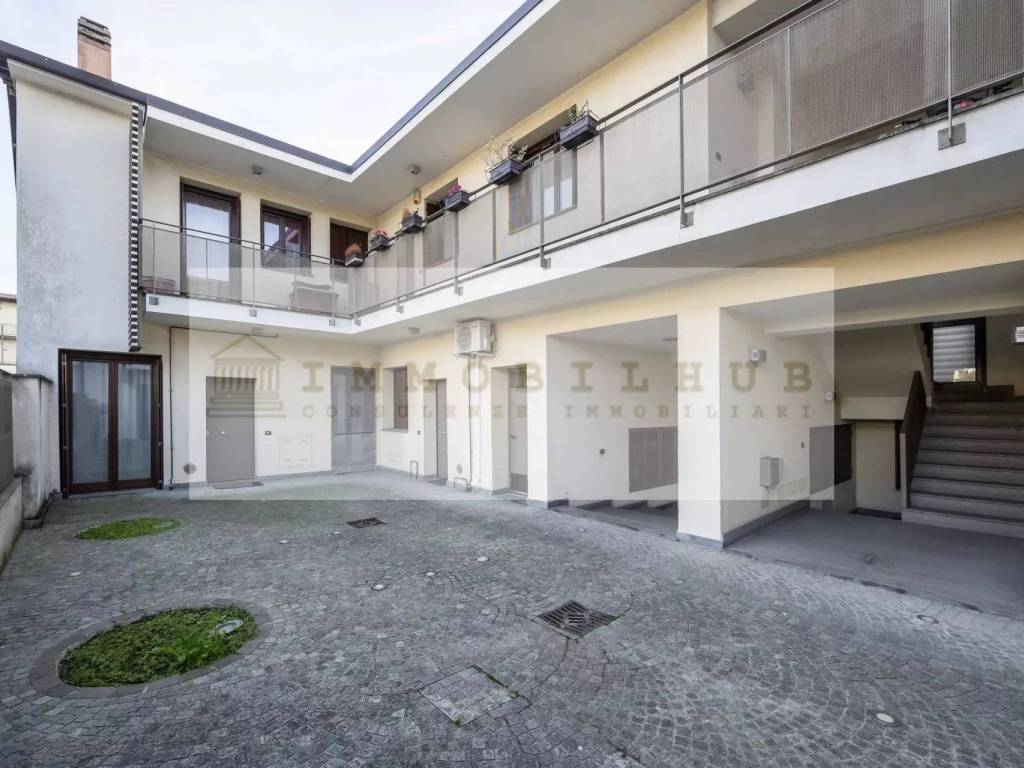 appartamento in vendita a Cabiate