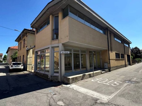 negozio in vendita a Cabiate