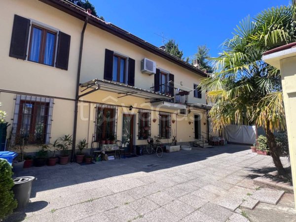 appartamento in vendita a Cabiate