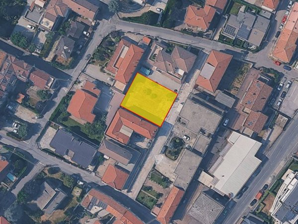 terreno edificabile in vendita a Cabiate