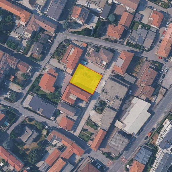 terreno edificabile in vendita a Cabiate