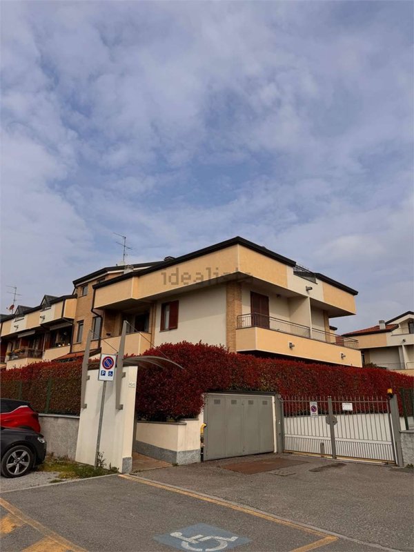 appartamento in vendita a Cabiate
