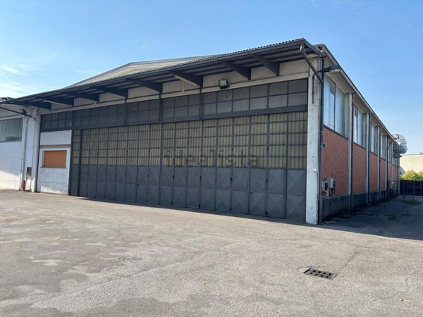 ufficio in vendita a Cabiate