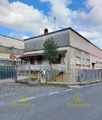 casa indipendente in vendita a Cadorago