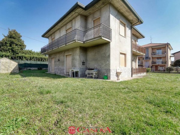 appartamento in vendita a Cadorago