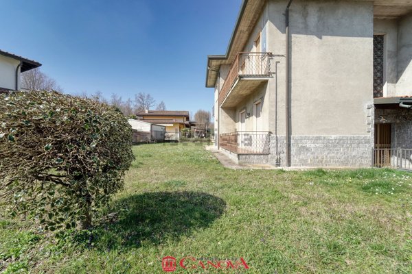 appartamento in vendita a Cadorago