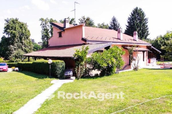 casa indipendente in vendita a Cadorago