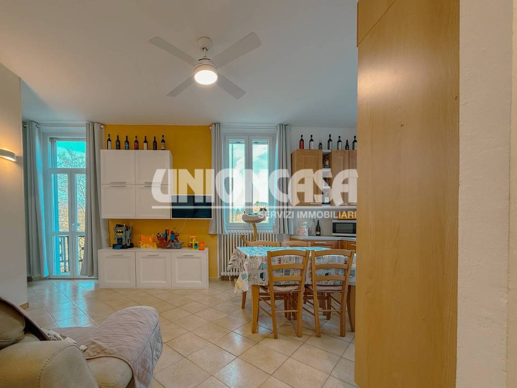 casa indipendente in vendita a Cadorago
