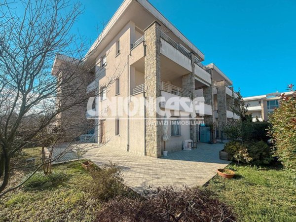 appartamento in vendita a Cadorago